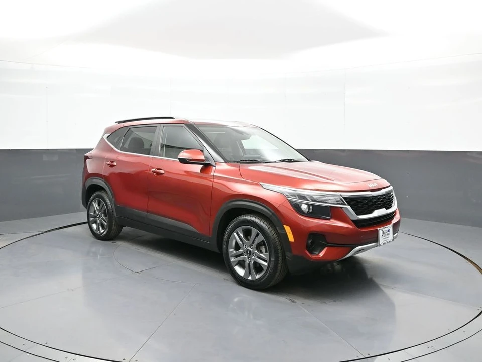 2022 Kia Seltos - Image 4 of 31
