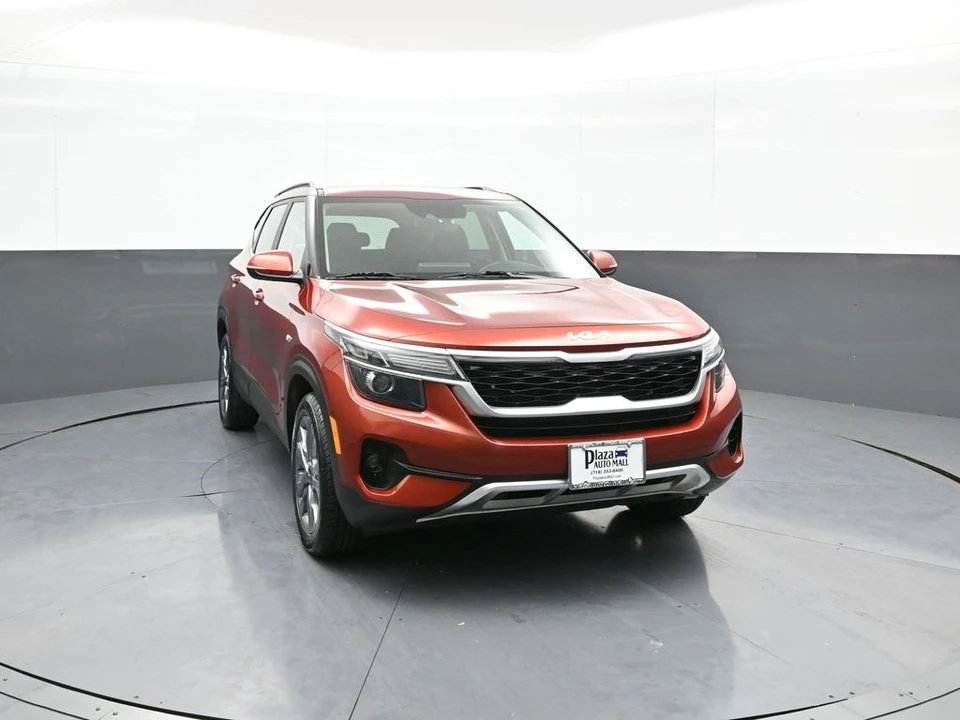 2022 Kia Seltos - Image 3 of 12