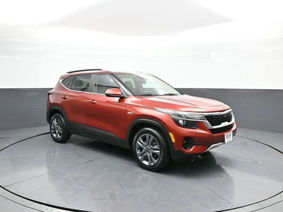 2022 Kia Seltos - Image 4 of 12