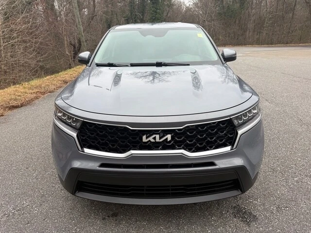 2022 Kia Sorento - Image 3 of 12