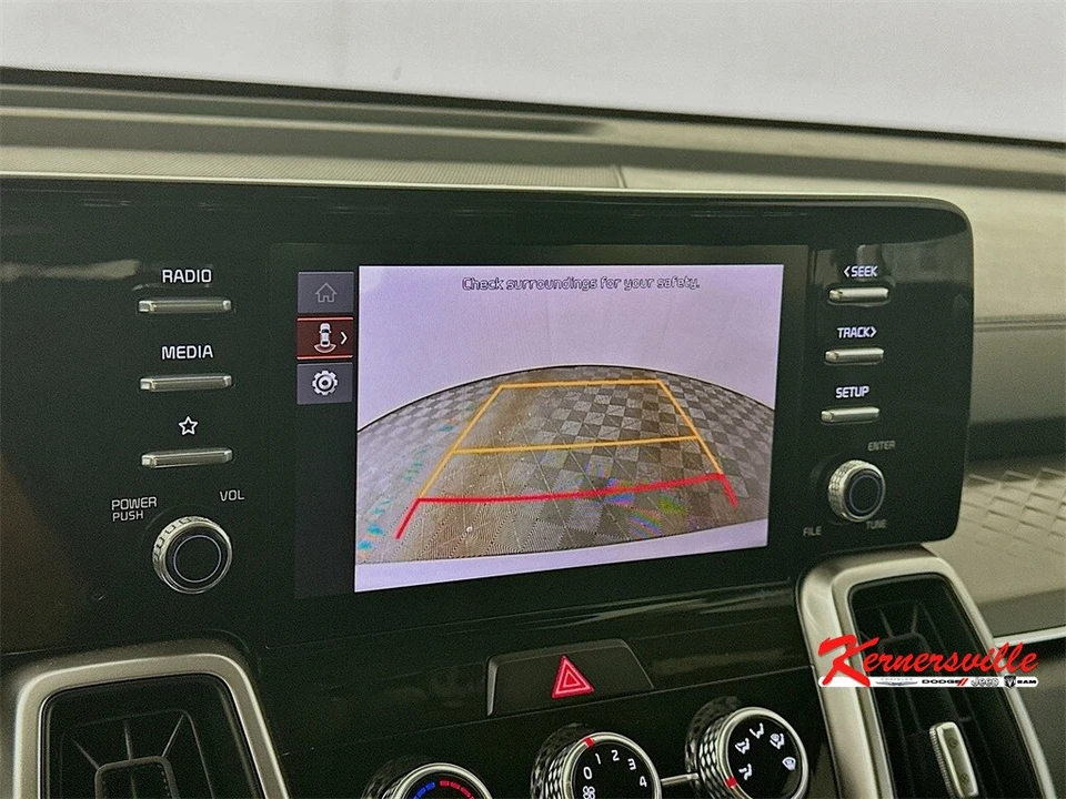 2022 Kia Sorento - Image 20 of 21