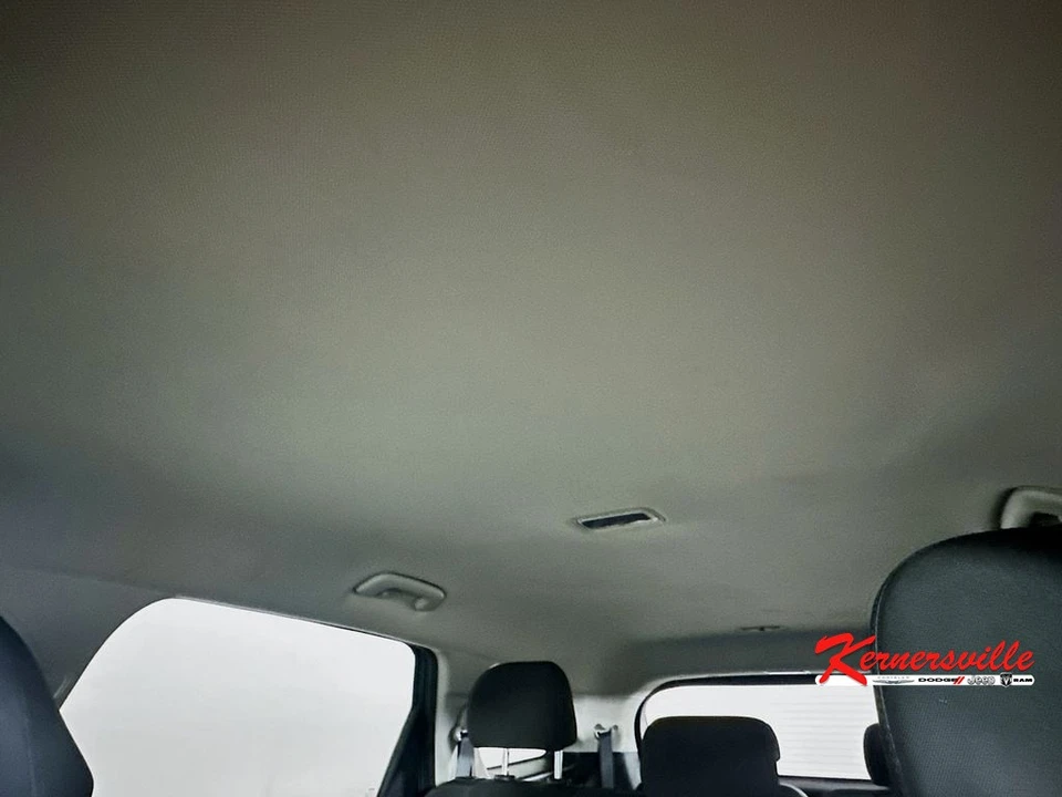2022 Kia Sorento - Image 20 of 24