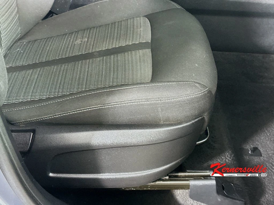 2022 Kia Sorento - Image 22 of 24