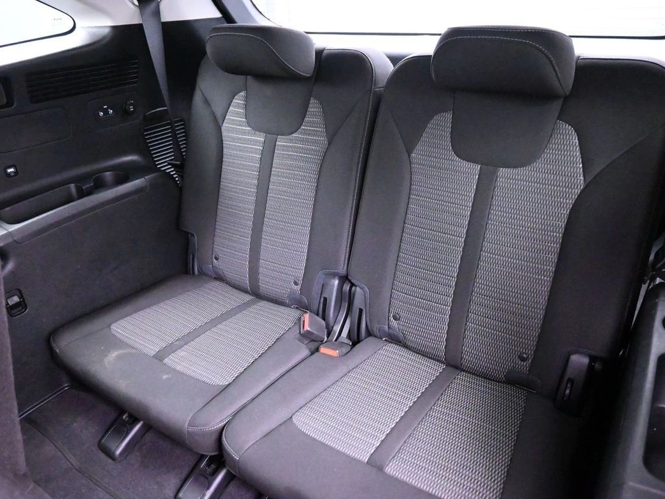2022 Kia Sorento - Image 20 of 21