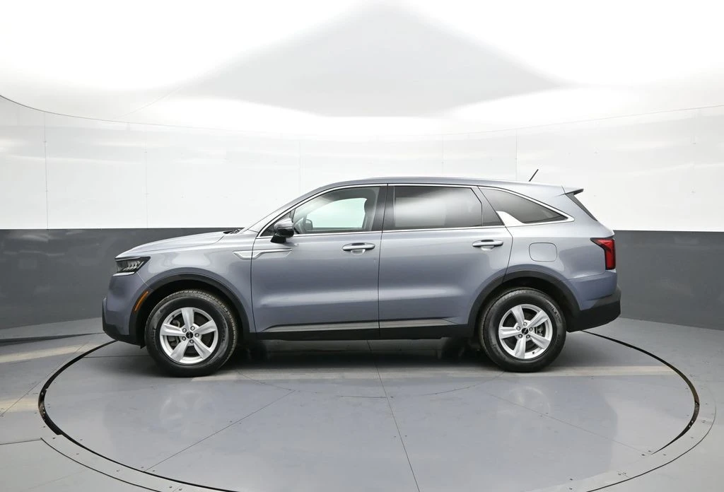 2022 Kia Sorento - Image 9 of 21