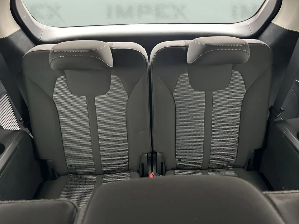 2022 Kia Sorento - Image 11 of 12