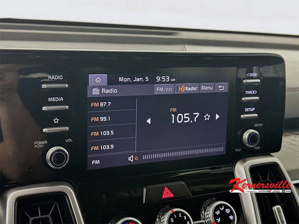 2022 Kia Sorento - Image 17 of 21