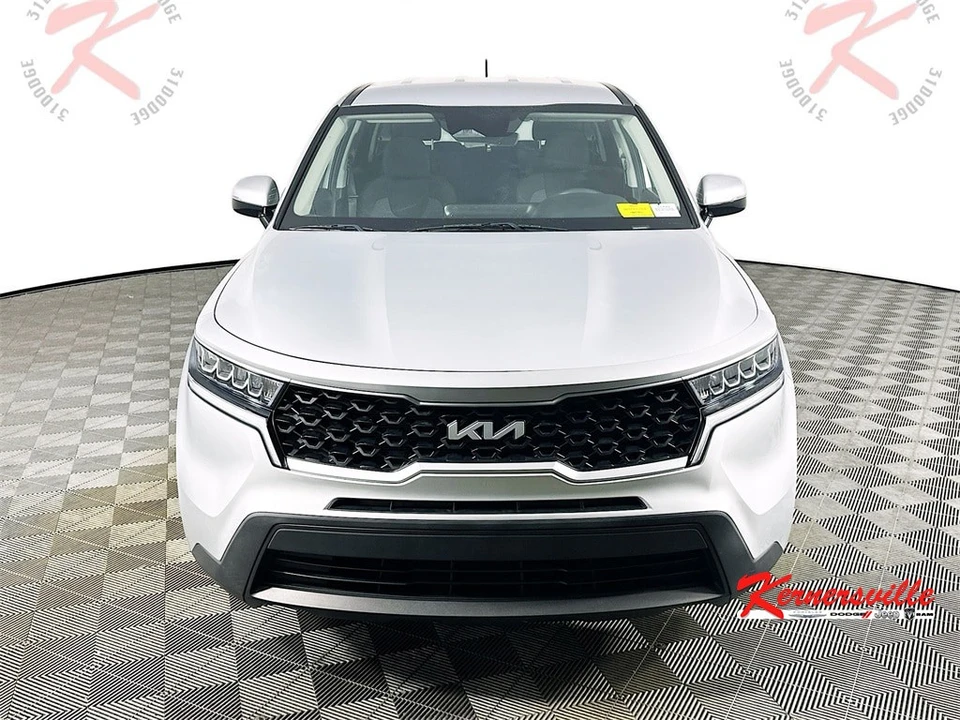 2022 Kia Sorento - Image 2 of 21
