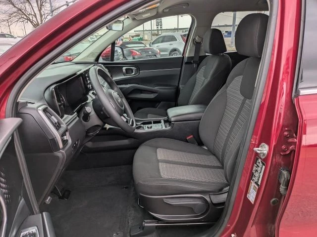 2022 Kia Sorento - Image 12 of 21