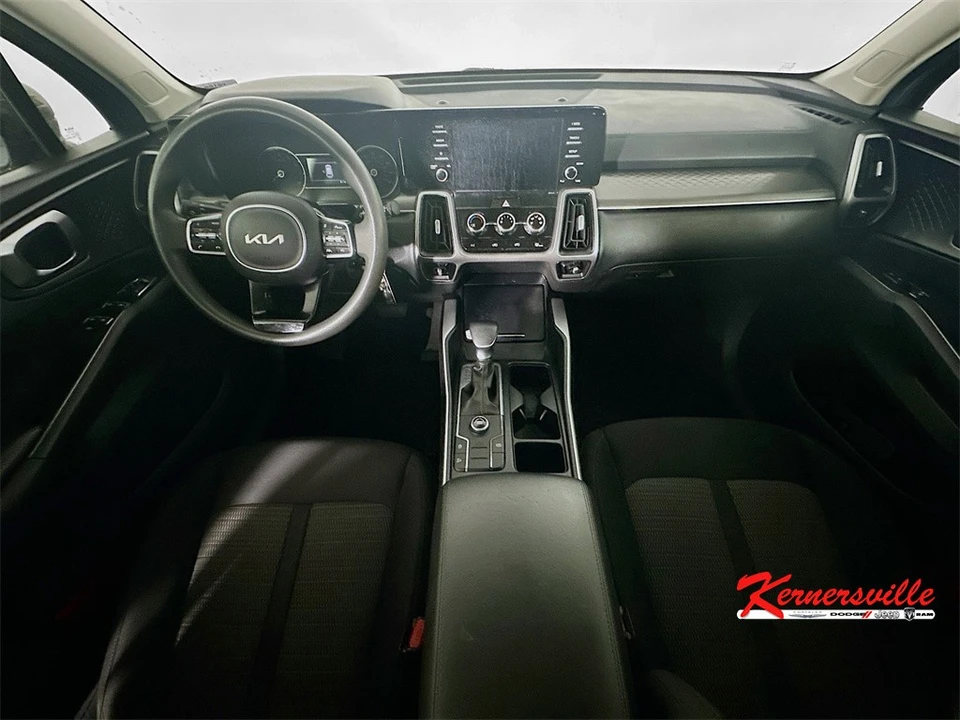 2022 Kia Sorento - Image 10 of 21