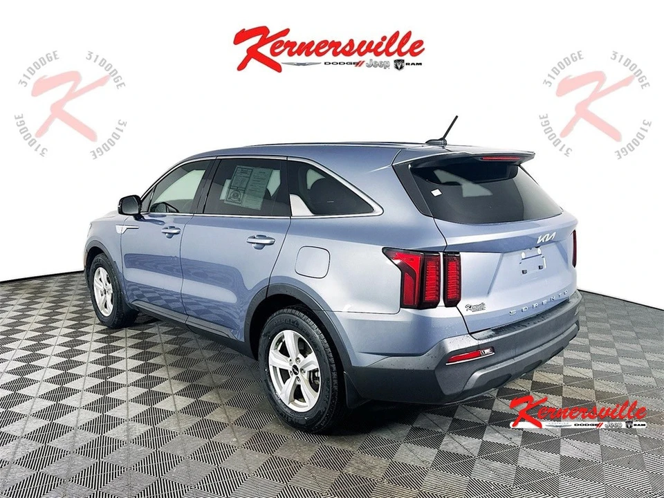 2022 Kia Sorento - Image 5 of 21