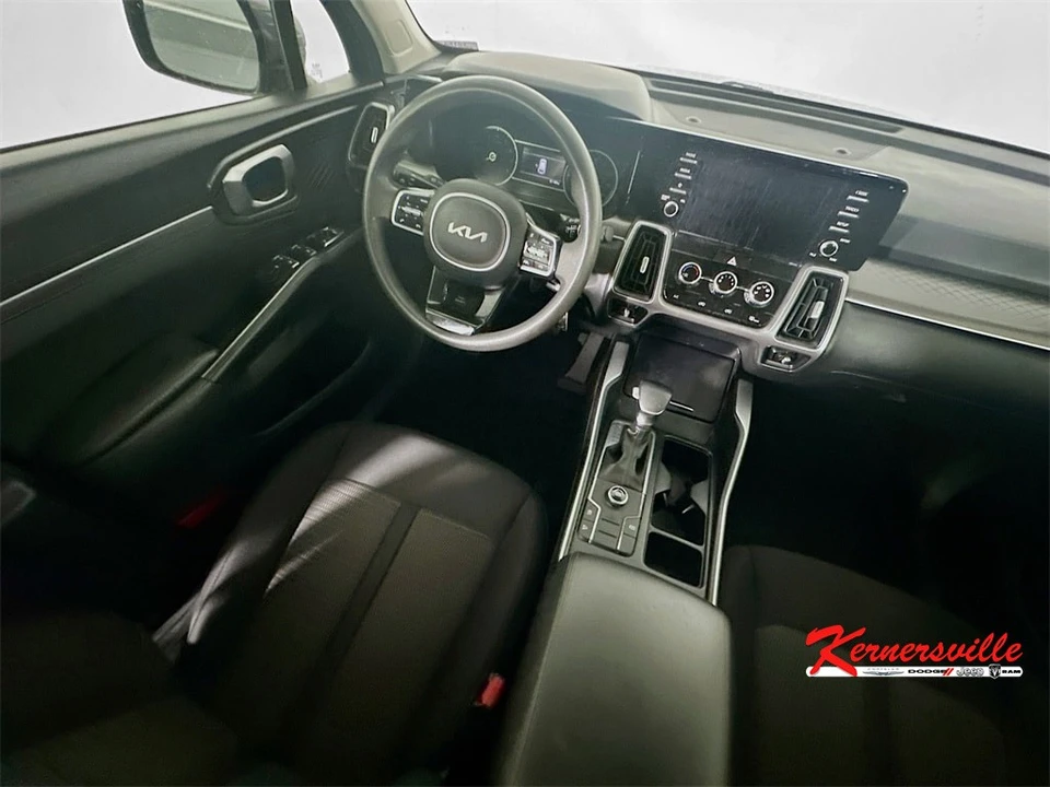 2022 Kia Sorento - Image 9 of 21