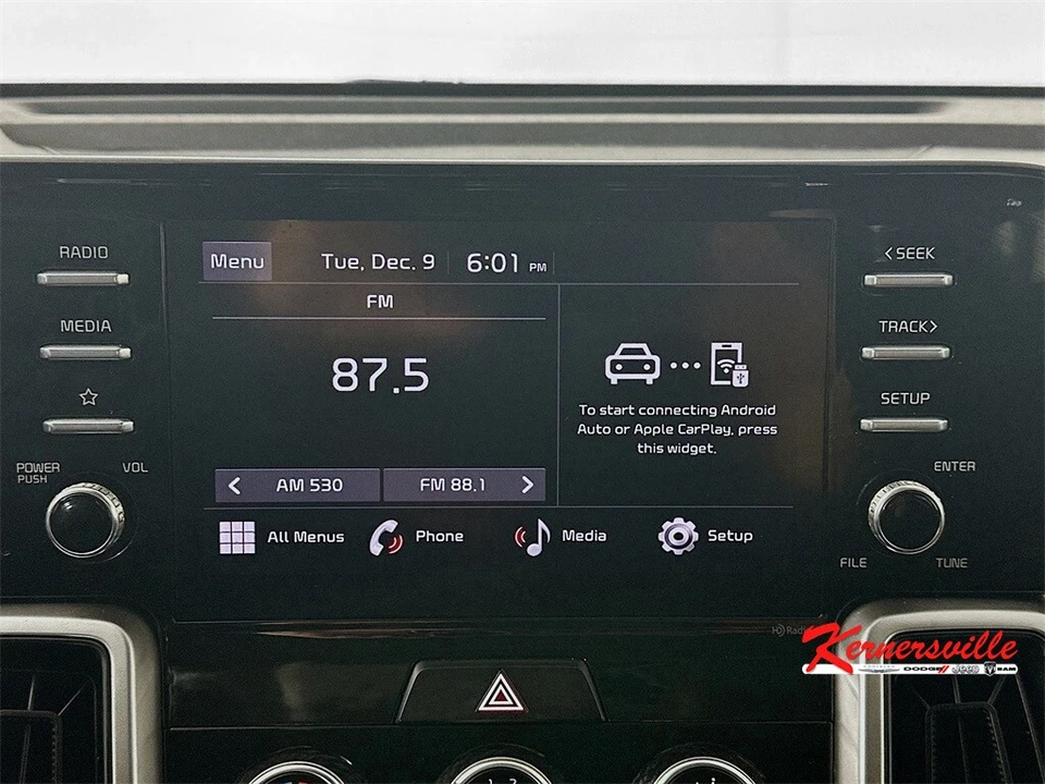 2022 Kia Sorento - Image 17 of 21