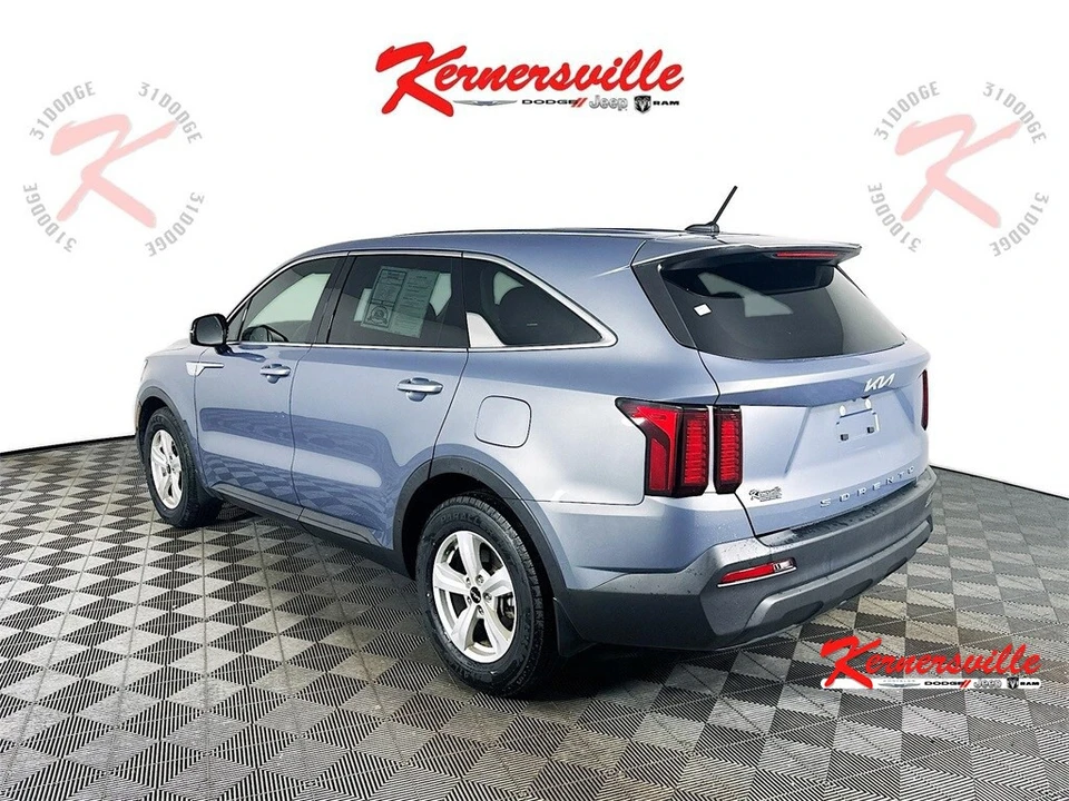2022 Kia Sorento - Image 5 of 21