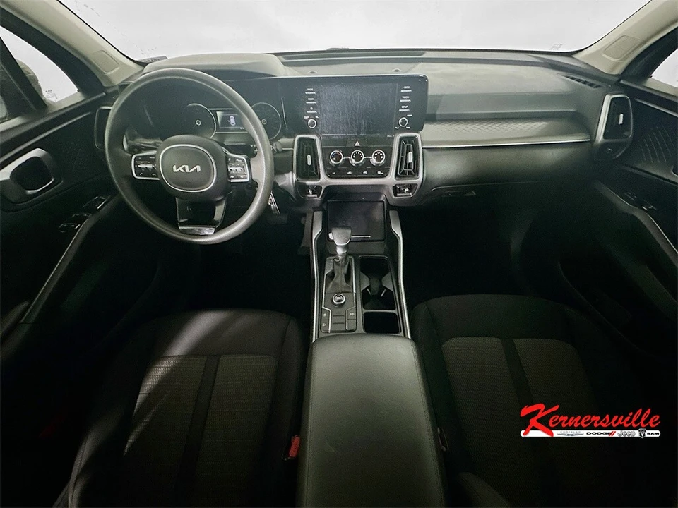 2022 Kia Sorento - Image 10 of 21