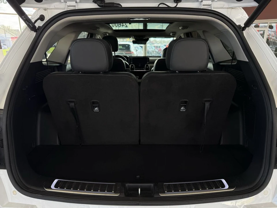2022 Kia Sorento - Image 18 of 21