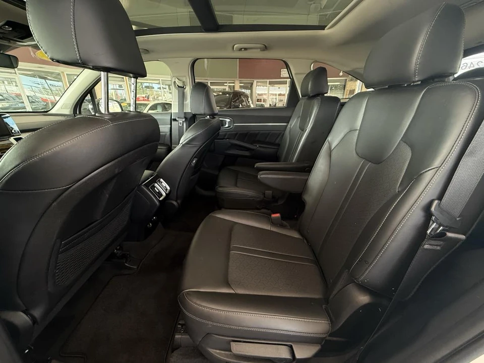 2022 Kia Sorento - Image 21 of 21