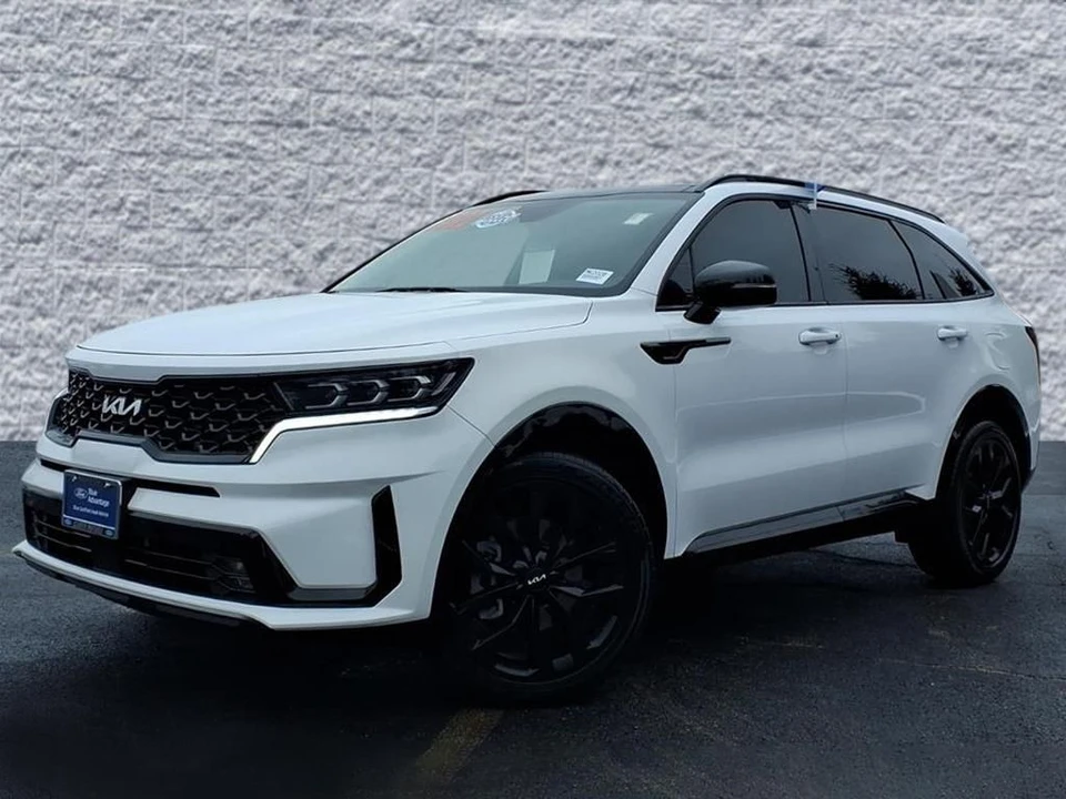 2022 Kia Sorento - Image 3 of 12