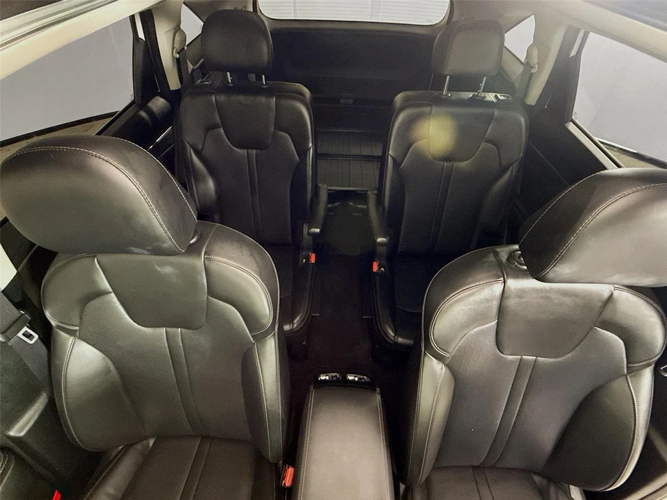 2022 Kia Sorento - Image 20 of 21