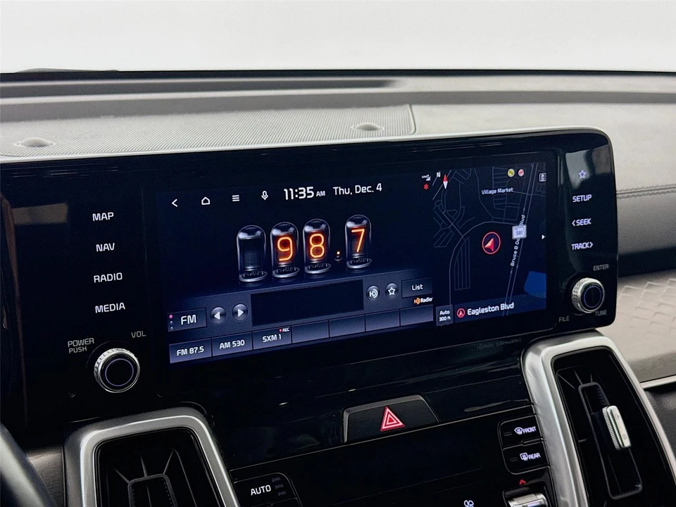 2022 Kia Sorento - Image 15 of 21