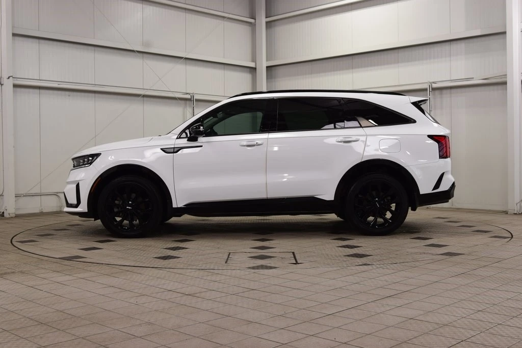 2022 Kia Sorento - Image 4 of 12