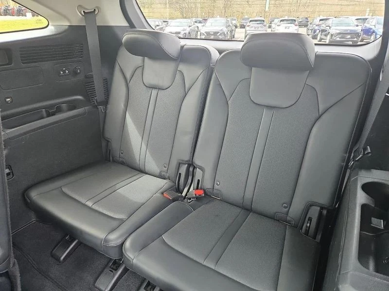 2022 Kia Sorento - Image 11 of 12