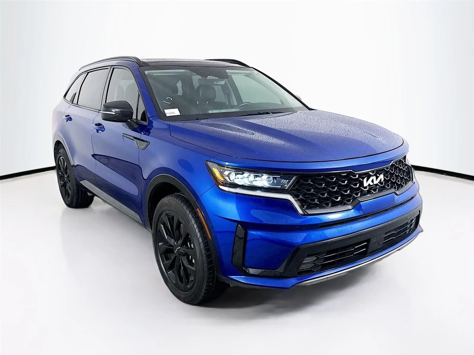 2022 Kia Sorento - Image 13 of 16
