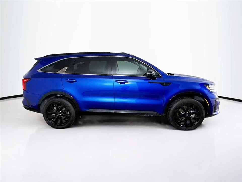 2022 Kia Sorento - Image 12 of 16