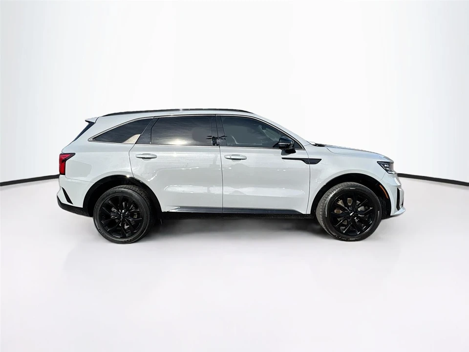 2022 Kia Sorento - Image 14 of 14