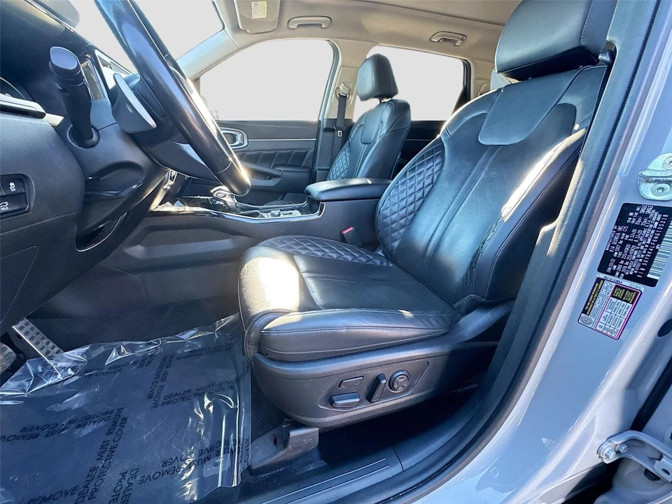 2022 Kia Sorento - Image 20 of 21