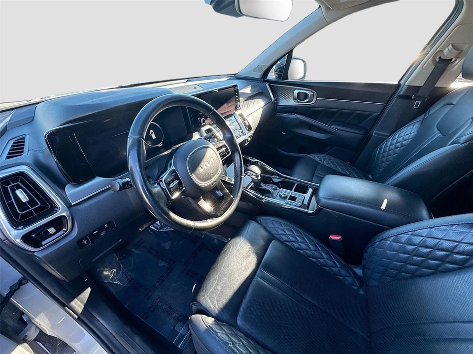2022 Kia Sorento - Image 4 of 21