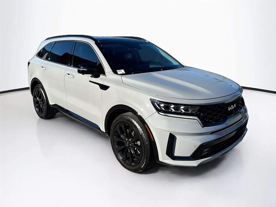 2022 Kia Sorento - Image 5 of 21