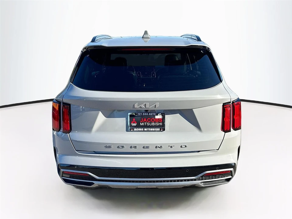2022 Kia Sorento - Image 9 of 21
