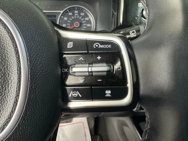 2022 Kia Sorento - Image 16 of 21