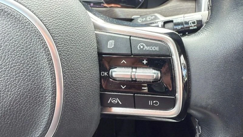 2022 Kia Sorento - Image 11 of 12