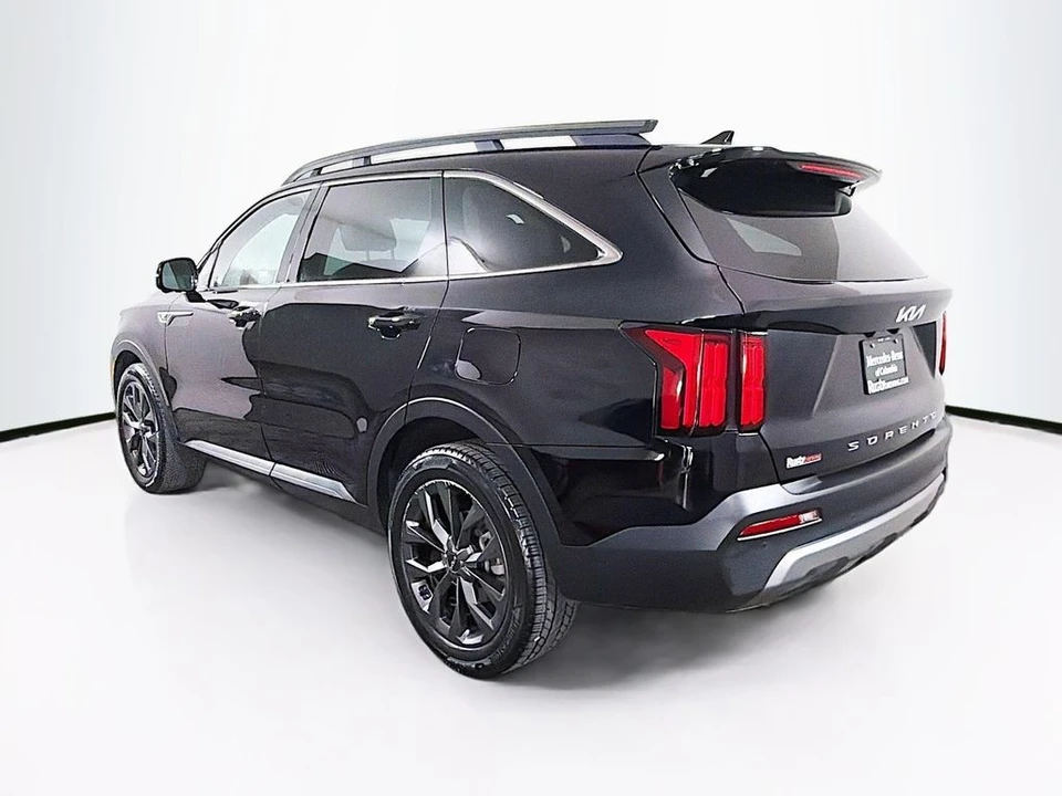 2022 Kia Sorento - Image 5 of 21