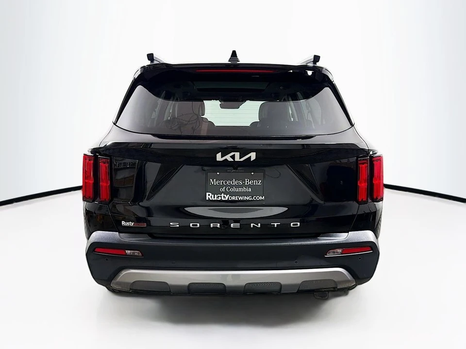 2022 Kia Sorento - Image 6 of 12