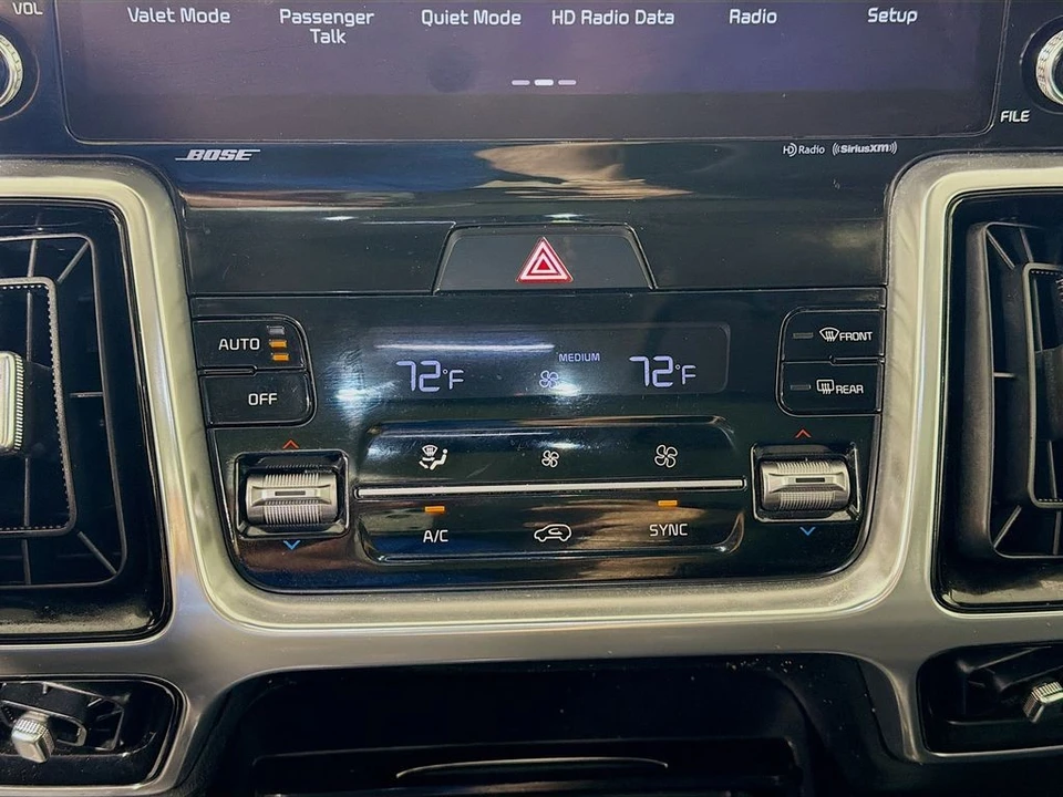 2022 Kia Sorento - Image 19 of 21