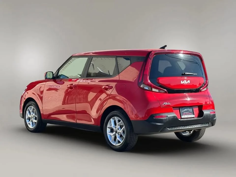 2022 Kia Soul - Image 11 of 20