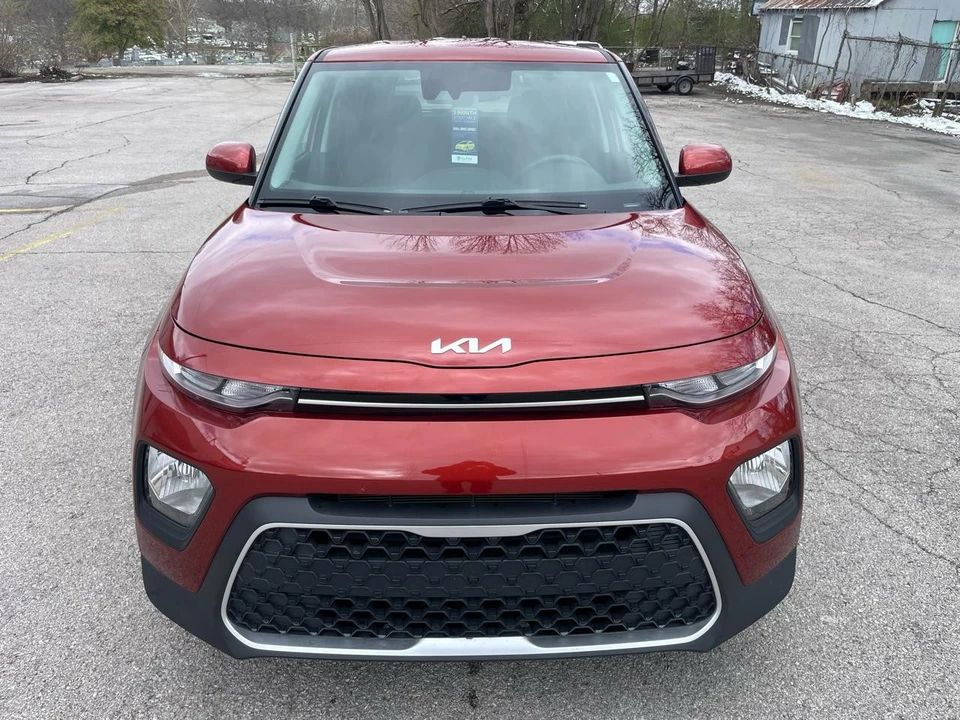 2022 Kia Soul - Image 2 of 21