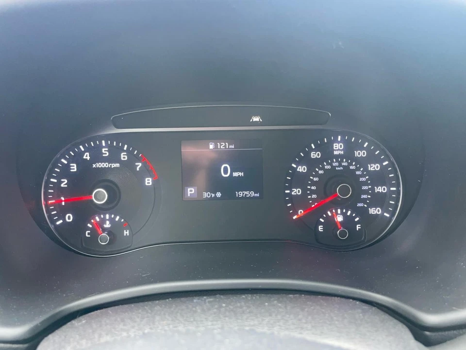 2022 Kia Soul - Image 13 of 21