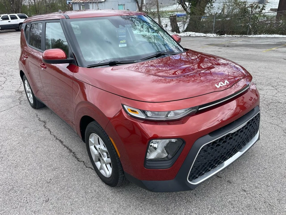 2022 Kia Soul - Image 3 of 21