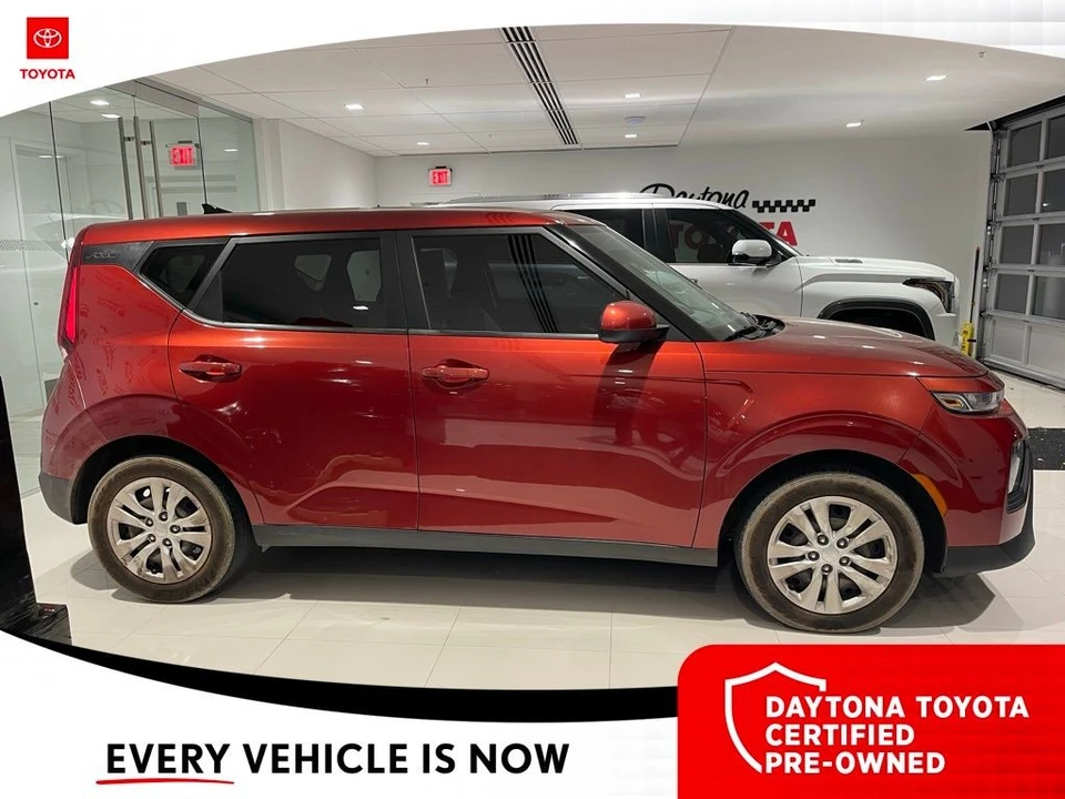 2022 Kia Soul - Image 3 of 10