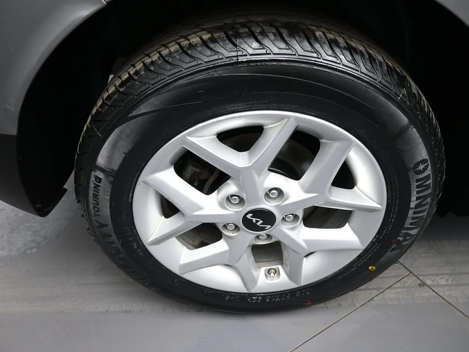 2022 Kia Soul - Image 12 of 21