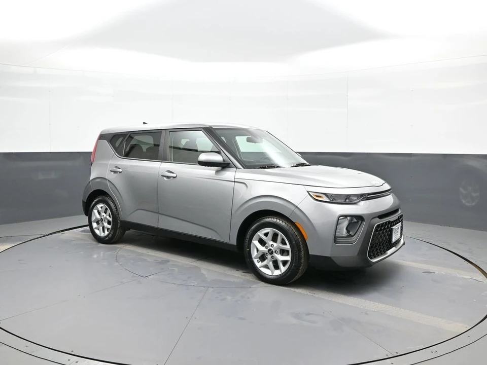 2022 Kia Soul - Image 4 of 12