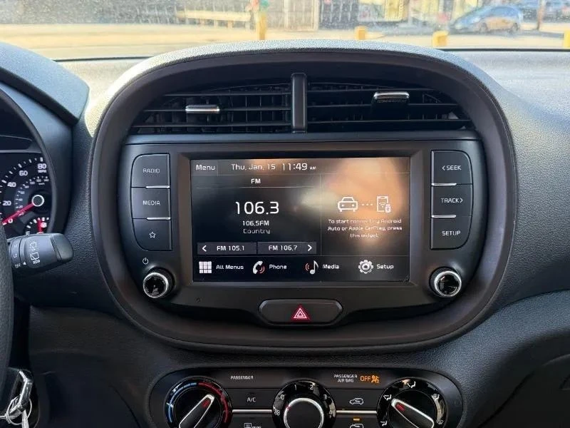 2022 Kia Soul - Image 10 of 12