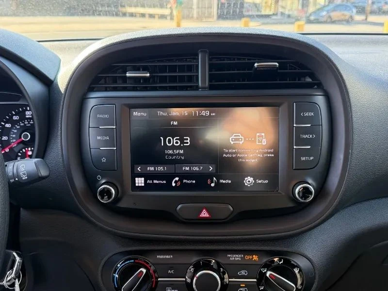 2022 Kia Soul - Image 10 of 12