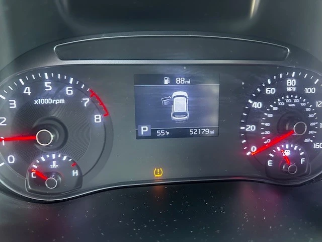 2022 Kia Soul - Image 10 of 20