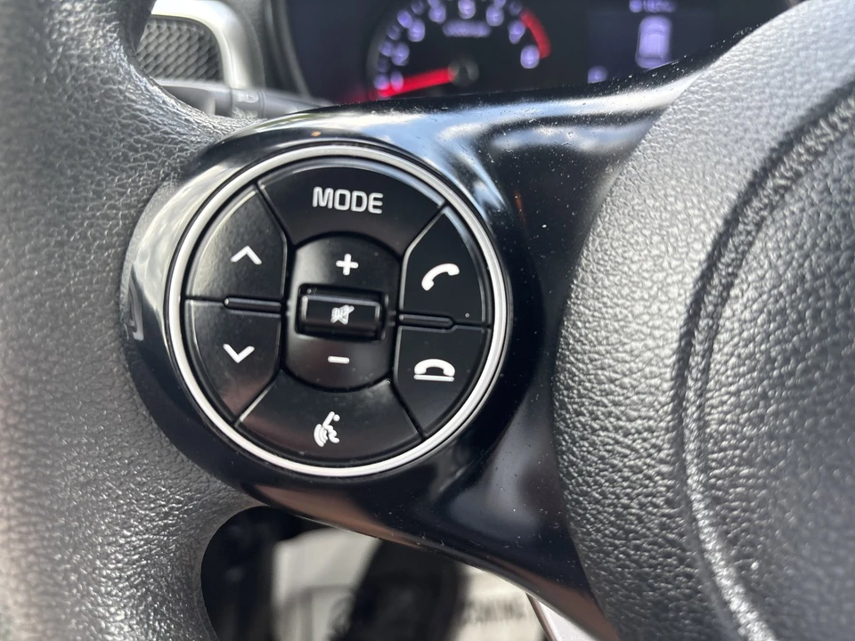 2022 Kia Soul - Image 29 of 31