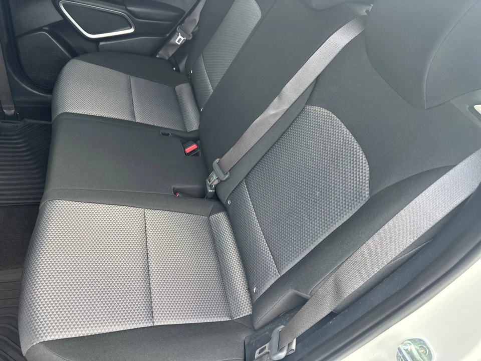 2022 Kia Soul - Image 15 of 31